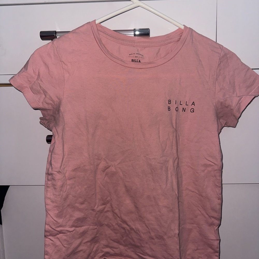 Billabong size S shirt pink